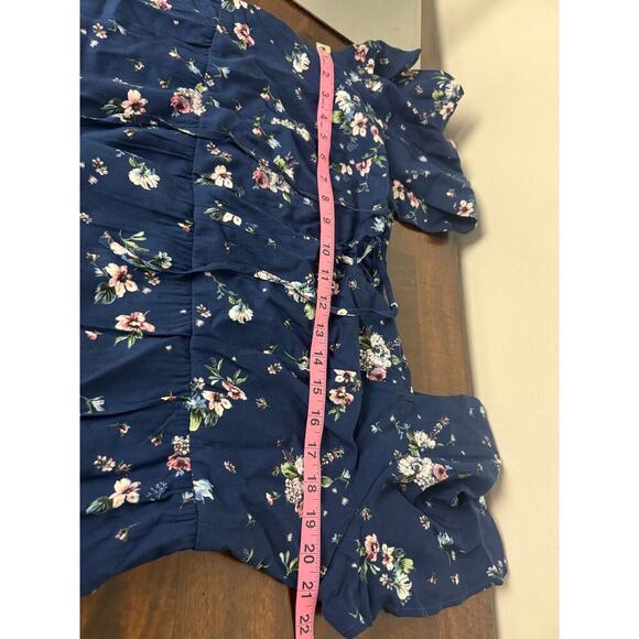 Torrid Navy Blue with Floral Babydoll Challis Lace-Up Hi Low Top 1X NWT - Picture 11 of 12